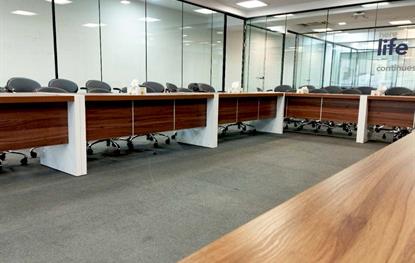 خرید میز جلسات اداری